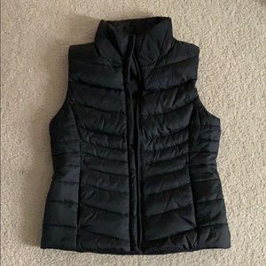Woman’s North face vest